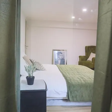 L 'imperial, Elegance & Volupte *